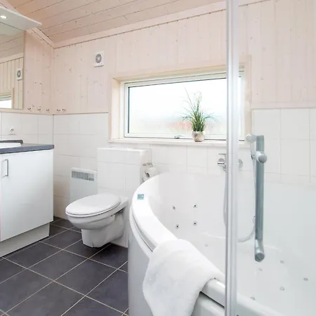 Ueppiges Spa-haus Mit Whirlpool * Großenbrode